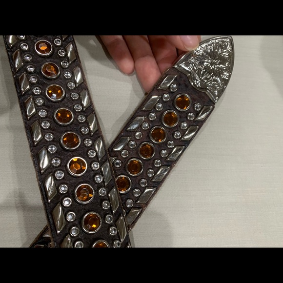 Women’s Rhinestone Belt - Picture 3 of 4